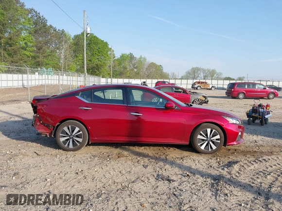 2021 Nissan Altima SV with VIN 1N4BL4DV9MN342736, listed as a IAAI auction lot 42046321 with 81,937 mi miles and . Bid and sale history available at DreamBid. Image 14.