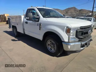 2022 Ford F-350 with VIN 1FDRF3E67NEC97018, listed as a Copart auction lot 41948425 with 60,422 mi miles and Salvage title. Bid and sale history available at DreamBid. Image 1.