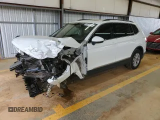 2018 Volkswagen Tiguan SEL z VIN 3VV3B7AX5JM114958, wystawiony jako Copart lot #51673965 z przebiegiem 85 686 mil mil oraz Szkoda całkowita • Salvage title. Historia ofert i sprzedaży dostępna na DreamBid. Obrazek 1.