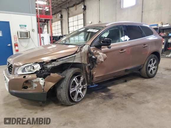 2013 Volvo XC60 T6 с VIN YV4902DZ4D2428785, выставлен на аукционе Copart как лот 48173275 с пробегом 159 746 миль миль и Списание • Salvage title. История ставок и продаж доступна на DreamBid. Изображение 1.
