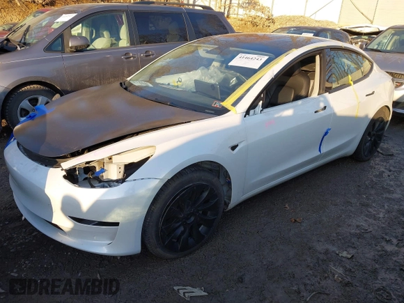 2023 Tesla Model 3 z VIN 5YJ3E1EAXPF584537, wystawiony jako IAAI lot #41464243 z przebiegiem 33 229 mil mil oraz . Historia ofert i sprzedaży dostępna na DreamBid. Obrazek 25.