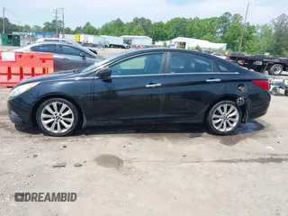 2013 Hyundai Sonata Limited with VIN 5NPEC4AC0DH764842, listed as a IAAI auction lot 42160807 with 154,148 mi miles and . Bid and sale history available at DreamBid. Image 14.