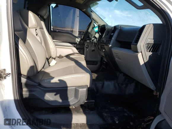2016 Ford F-150 XL with VIN 1FTMF1C8XGKD03745, listed as a Copart auction lot 62145775 with 260,656 mi miles and Clean title. Bid and sale history available at DreamBid. Image 10.