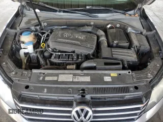 2014 Volkswagen Passat SE z VIN 1VWBT7A32EC090871, wystawiony jako Copart lot #57350735 z przebiegiem 106 002 mil mil oraz Czysty tytuł • Clean title. Historia ofert i sprzedaży dostępna na DreamBid. Obrazek 11.