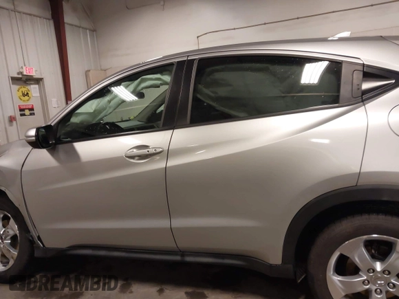 2016 Honda HR-V EX with VIN 3CZRU6H5XGM716792, listed as a IAAI auction lot 41659055 with 88,988 mi miles. Bid and sale history available at carsss.com. Image 15.