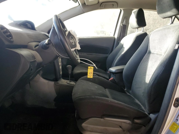 2012 Toyota Yaris z VIN JTDBT4K31CL027483, wystawiony jako Copart lot #59919165 z przebiegiem 81 298 mil mil oraz Szkoda całkowita • Salvage title. Historia ofert i sprzedaży dostępna na DreamBid. Obrazek 7.