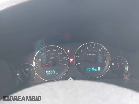 2006 Jeep Commander с VIN 1J8HH48N96C226265, выставлен на аукционе IAAI как лот 41734559 с пробегом 165 673 миль миль и . История ставок и продаж доступна на DreamBid. Изображение 7.
