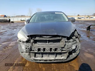2018 Ford Focus SE with VIN 1FADP3F27JL315102, listed as a Copart auction lot 46786605 with 87,951 mi miles and Salvage Title. Bid and sale history available at carsss.com. Image 5.