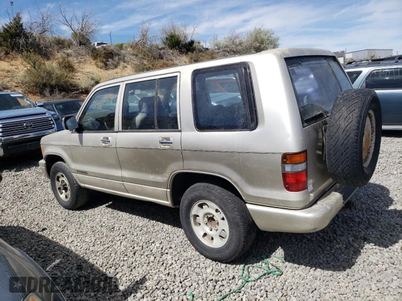 1994 Isuzu Trooper with VIN JACDH58V7R7929502, listed as a Copart auction lot 70280554 with 243,827 mi miles and Clean title. Bid and sale history available at DreamBid. Image 2.