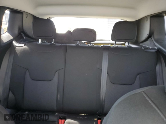 2018 Jeep Renegade Sport с VIN ZACCJBAB7JPH15195, выставлен на аукционе Copart как лот 58906814 с пробегом 113 908 миль миль и Списание • Salvage title. История ставок и продаж доступна на DreamBid. Изображение 10.