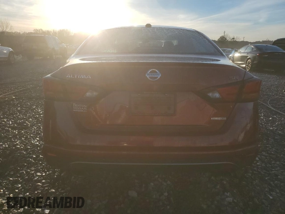 2020 Nissan Altima SR with VIN 1N4AL4CV6LC138418, listed as a Copart auction lot 83537514 with 139,674 mi miles and Salvage Title. Bid and sale history available at carsss.com. Image 6.