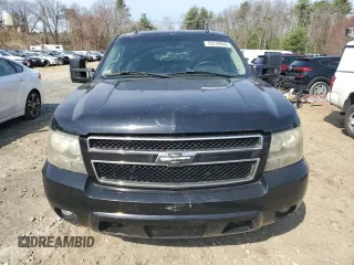 2007 Chevrolet Suburban LT with VIN 1GNFK16327J228718, listed as a Copart auction lot 53749995 with 148,586 mi miles and Clean Title. Bid and sale history available at DreamBid. Image 5.