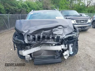 2019 Jeep Cherokee Limited with VIN 1C4PJLDB8KD144495, listed as a IAAI auction lot 42181188 with 114,214 mi miles and . Bid and sale history available at DreamBid. Image 13.