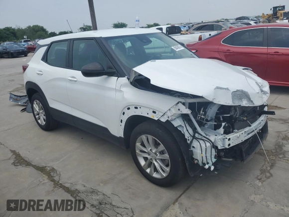 2022 Chevrolet TrailBlazer LS with VIN KL79MMS26NB103479, listed as a Copart auction lot 56438974 with 41,887 mi miles and . Bid and sale history available at DreamBid. Image 4.