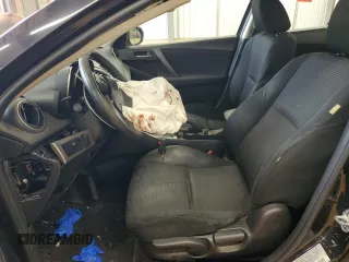 2013 Mazda 3 i Sport z VIN JM1BL1U74D1835449, wystawiony jako Copart lot #57164775 z przebiegiem Nie podano mil oraz Szkoda całkowita • Salvage title. Historia ofert i sprzedaży dostępna na DreamBid. Obrazek 7.