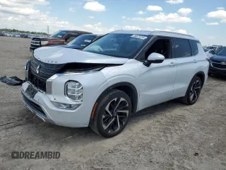2024 Mitsubishi Outlander SEL z VIN JA4J3WA87RZ036872, wystawiony jako Copart lot #56673215 z przebiegiem 13 709 mil mil oraz Szkoda całkowita • Salvage title. Historia ofert i sprzedaży dostępna na DreamBid. Obrazek 1.