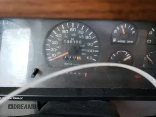 1995 Dodge Dakota z VIN 1B7GG23Y4SS124349, wystawiony jako Copart lot #55723114 z przebiegiem 136 156 mil mil oraz Tytuł czysty. Historia ofert i sprzedaży dostępna na DreamBid. Obrazek 9.