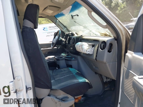 2013 Ford Econoline Cargo Commercial с VIN 1FTNE2EW1DDA31708, выставлен на аукционе IAAI как лот 42734811 с пробегом Не указан миль и . История ставок и продаж доступна на DreamBid. Изображение 5.
