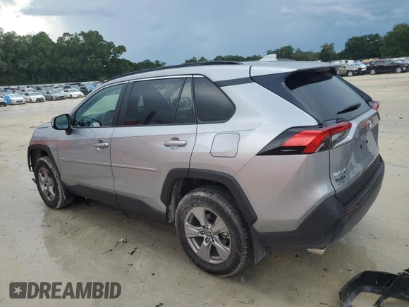 2022 Toyota RAV4 XLE with VIN 2T3W1RFV3NW203742, listed as a Copart auction lot 62733585 with 6,668 mi miles and Non repairable. Bid and sale history available at DreamBid. Image 2.