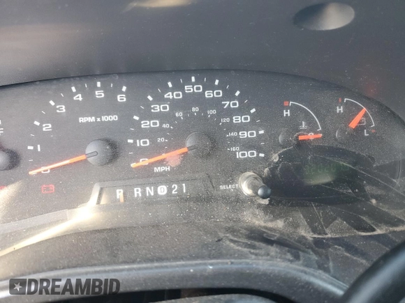2006 Ford Econoline Passenger XL with VIN 1FBSS31L36HB03652, listed as a Copart auction lot 84521014 with 320,207 mi miles and Salvage Title. Bid and sale history available at carsss.com. Image 9.