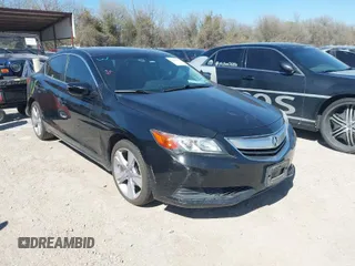 2015 Acura ILX with VIN 19VDE1F34FE010081, listed as a IAAI auction lot 41818493 with 149,607 mi miles. Bid and sale history available at carsss.com. Image 1.