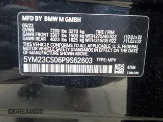 2023 BMW XM z VIN 5YM23CS06P9S62603, wystawiony jako Copart lot #50379015 z przebiegiem 12 532 mil mil oraz Szkoda całkowita • Salvage title. Historia ofert i sprzedaży dostępna na DreamBid. Obrazek 14.