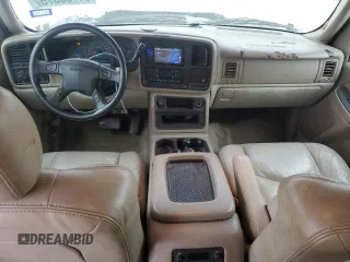 2004 GMC Yukon SLT with VIN 1GKEC13Z34R313210, listed as a Copart auction lot 51150575 with 328,961 mi miles and Salvage Title. Bid and sale history available at carsss.com. Image 8.