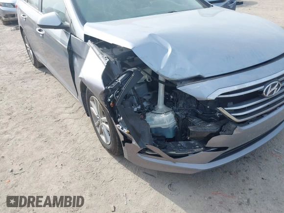 2015 Hyundai Sonata 2.4L SE with VIN 5NPE24AF8FH214899, listed as a IAAI auction lot 42056089 with 76,621 mi miles. Bid and sale history available at carsss.com. Image 6.