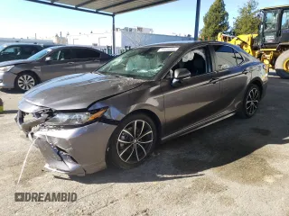 2022 Toyota Camry SE with VIN 4T1T11AK9NU016306, listed as a Copart auction lot 44449885 with 42,101 mi miles and Salvage Title. Bid and sale history available at DreamBid. Image 1.