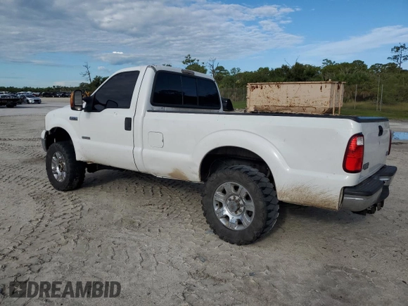 2006 Ford F-250 XL with VIN 1FTSF21P16ED54023, listed as a Copart auction lot 62515915 with 208,888 mi miles and Salvage title. Bid and sale history available at DreamBid. Image 2.