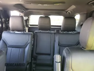 2019 Land Rover Discovery SE with VIN SALRG2RV9K2413967, listed as a Copart auction lot 73700774 with 59,520 mi miles and Salvage Title. Bid and sale history available at carsss.com. Image 10.