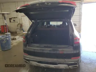 2019 BMW X5 xDrive40i z VIN 5UXCR6C57KLK88824, wystawiony jako Copart lot #47605315 z przebiegiem 154 364 mil mil oraz Szkoda całkowita • Salvage title. Historia ofert i sprzedaży dostępna na DreamBid. Obrazek 6.