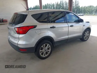 2019 Ford Escape S with VIN 1FMCU0F76KUB06496, listed as a IAAI auction lot 42647991 with 51,882 mi miles and . Bid and sale history available at DreamBid. Image 4.