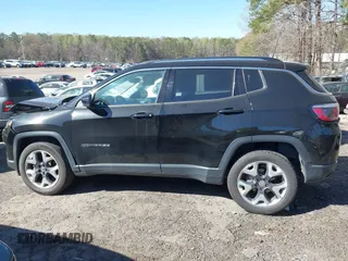 2018 Jeep Compass Limited with VIN 3C4NJDCB1JT397147, listed as a IAAI auction lot 41853649 with 122,672 mi miles. Bid and sale history available at carsss.com. Image 14.