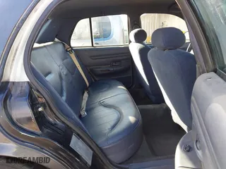1999 Ford Crown Victoria Police Pkg with VIN 2FAFP71W9XX187581, listed as a IAAI auction lot 41522223 with 94,889 mi miles. Bid and sale history available at carsss.com. Image 8.