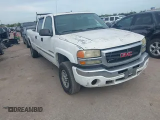 2006 GMC Sierra 2500HD SLE2 with VIN 1GTHK23U76F261834, listed as a IAAI auction lot 42590532 with 279,244 mi miles and . Bid and sale history available at DreamBid. Image 1.