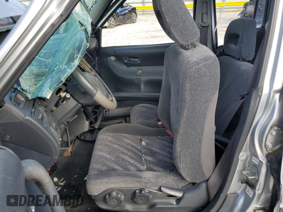 2001 Honda CR-V LX with VIN JHLRD18401S026020, listed as a Copart auction lot 46392875 with 123,210 mi miles and Salvage Title. Bid and sale history available at carsss.com. Image 7.