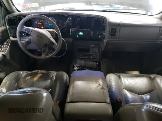 2003 GMC Yukon XL with VIN 1GKFK66U13J117624, listed as a Copart auction lot 73507004 with 290,149 mi miles and Salvage Title. Bid and sale history available at carsss.com. Image 8.