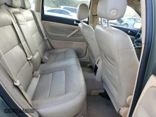 2003 Volkswagen Passat GLS with VIN WVWPD63B23P040532, listed as a Copart auction lot 75184604 with 132,001 mi miles and Salvage Title. Bid and sale history available at carsss.com. Image 10.