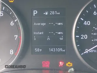 2018 Hyundai Elantra z VIN KMHH35LE3JU009912, wystawiony jako IAAI lot #41663874 z przebiegiem 143 109 mil mil oraz . Historia ofert i sprzedaży dostępna na DreamBid. Obrazek 15.