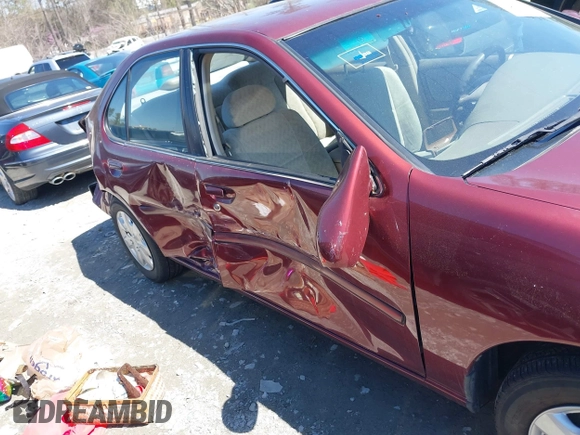 2000 Nissan Altima XE with VIN 1N4DL01D7YC193998, listed as a IAAI auction lot 41877560 with 177,697 mi miles and . Bid and sale history available at DreamBid. Image 6.