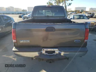 2005 Ford Super Duty F-250 XL with VIN 1FTSW20525EA80684, listed as a Copart auction lot 89100935 with 0 mi miles and Salvage Title. Bid and sale history available at carsss.com. Image 6.