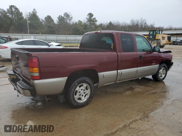 2000 Chevrolet Silverado 1500 with VIN 1GCEC19V3YZ280280, listed as a Copart auction lot 47756885 with 0 mi miles and Salvage Title. Bid and sale history available at carsss.com. Image 3.