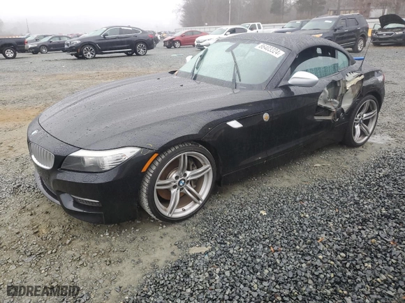 2011 BMW Z4 sDrive35is with VIN WBALM1C59BE633291, listed as a Copart auction lot 86403324 with NaN miles and Salvage Title. Bid and sale history available at carsss.com. Image 1.
