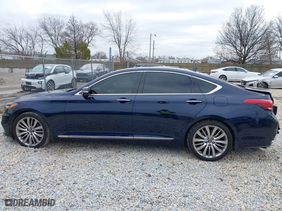 2018 Genesis G80 5.0L Ultimate with VIN KMHGN4JF1JU265669, listed as a IAAI auction lot 41919898 with 54,198 mi miles. Bid and sale history available at carsss.com. Image 14.