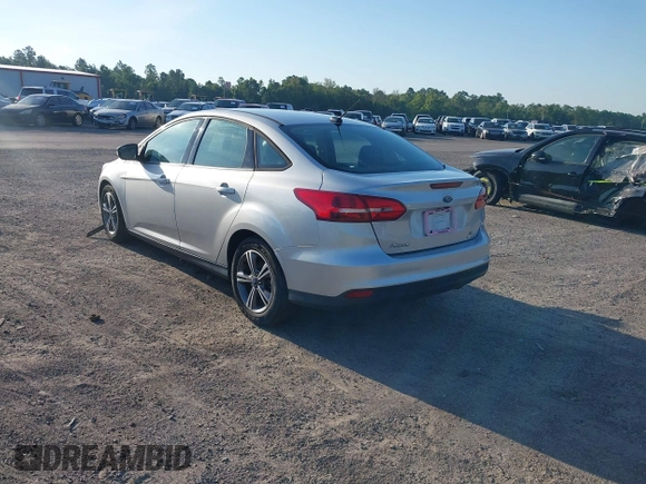 2017 Ford Focus SE с VIN 1FADP3FE3HL269725, выставлен на аукционе IAAI как лот 42862938 с пробегом 56 720 миль миль и . История ставок и продаж доступна на DreamBid. Изображение 3.