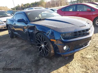 2010 Chevrolet Camaro 2SS with VIN 2G1FK1EJ9A9225884, listed as a IAAI auction lot 41807248 with 197,908 mi miles. Bid and sale history available at carsss.com. Image 1.