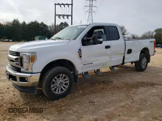 2019 Ford F-250 XL with VIN 1FT7X2BT0KEC44508, listed as a Copart auction lot 85003334 with 209,940 mi miles and Salvage title. Bid and sale history available at DreamBid. Image 1.