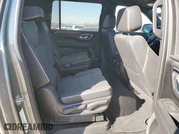 2023 Chevrolet Suburban Premier z VIN 1GNSKFKD8PR305863, wystawiony jako Copart lot #48257045 z przebiegiem 13 765 mil mil oraz Czysty tytuł • Clean title. Historia ofert i sprzedaży dostępna na DreamBid. Obrazek 11.