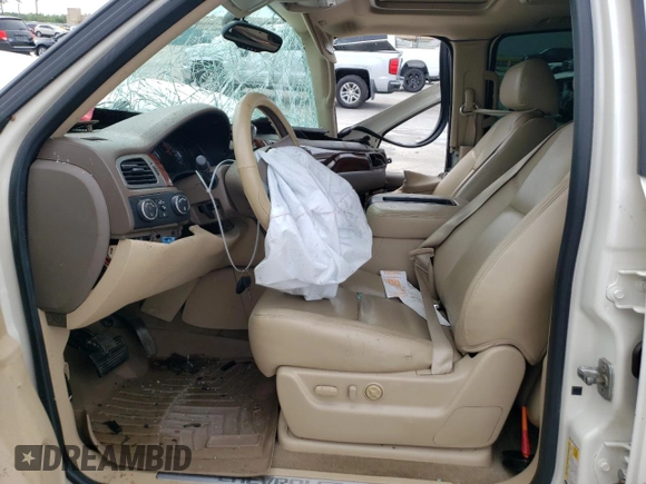 2013 Chevrolet Avalanche LTZ with VIN 3GNTKGE78DG261388, listed as a Copart auction lot 57703274 with 0 mi miles and Clean Title. Bid and sale history available at carsss.com. Image 7.